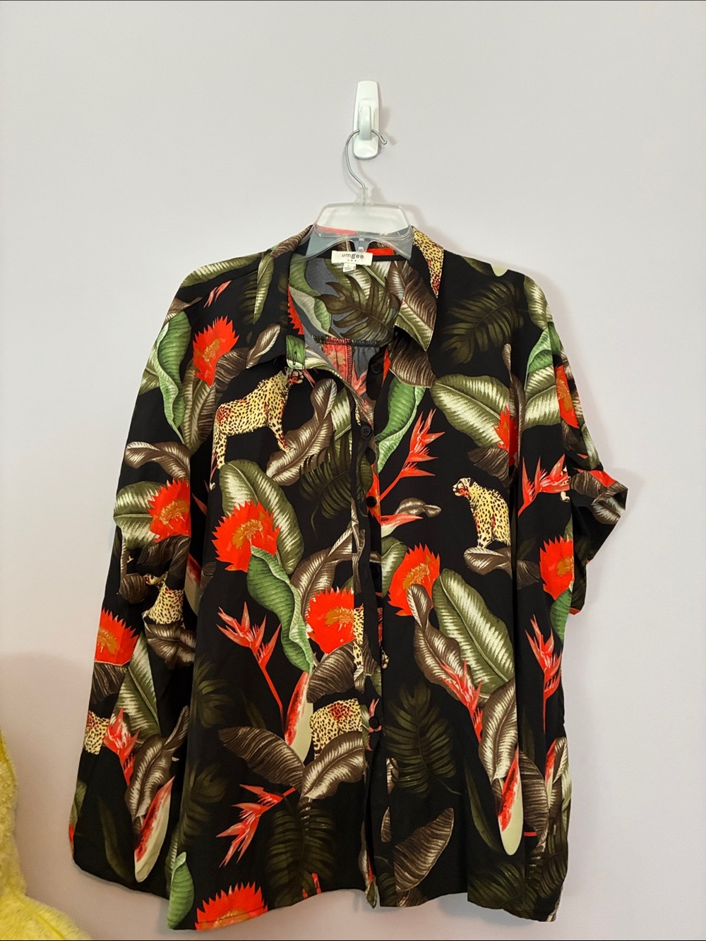 Umgee Black Button-Up Shirt with orange & Green Tropical Print